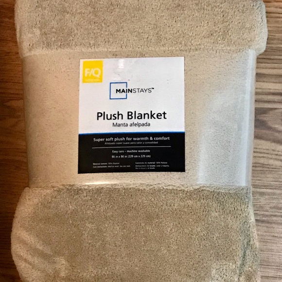 NWT! Super Soft Oversized 90”x90” Plush Blanket FULL / QUEEN Brownstone - Picture 9 of 10